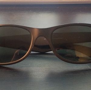 Rayban New Wayfarer Classic Sunglasses